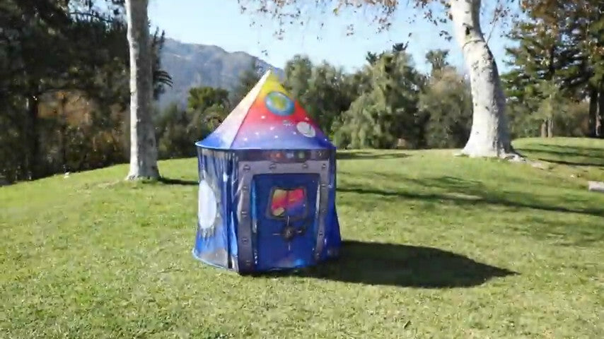 Rocket Ship Kids Pop Up Play - Detail view