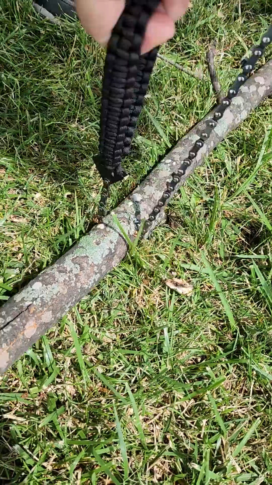 Hand Chainsaw Paracord Handle Folding Wire - Detail view